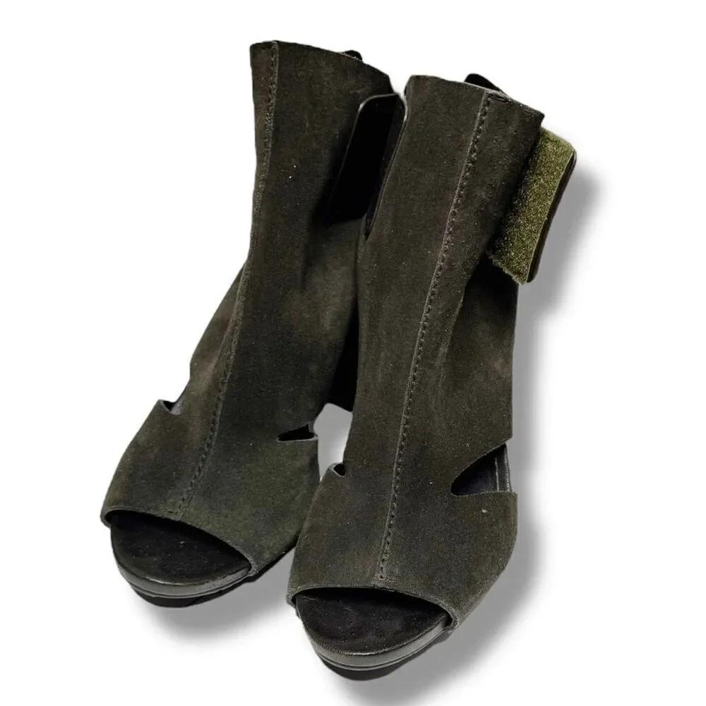 PEDRO GARCIA Suede Dark Olive Green Open Toe Sandals Shoes Heels EU 37.5 US 7.5